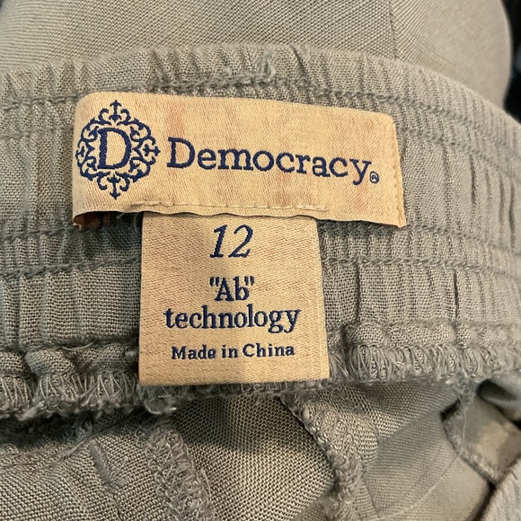 Democracy Sage Wide Leg Pants with Lace Hem - Picture 8 of 10